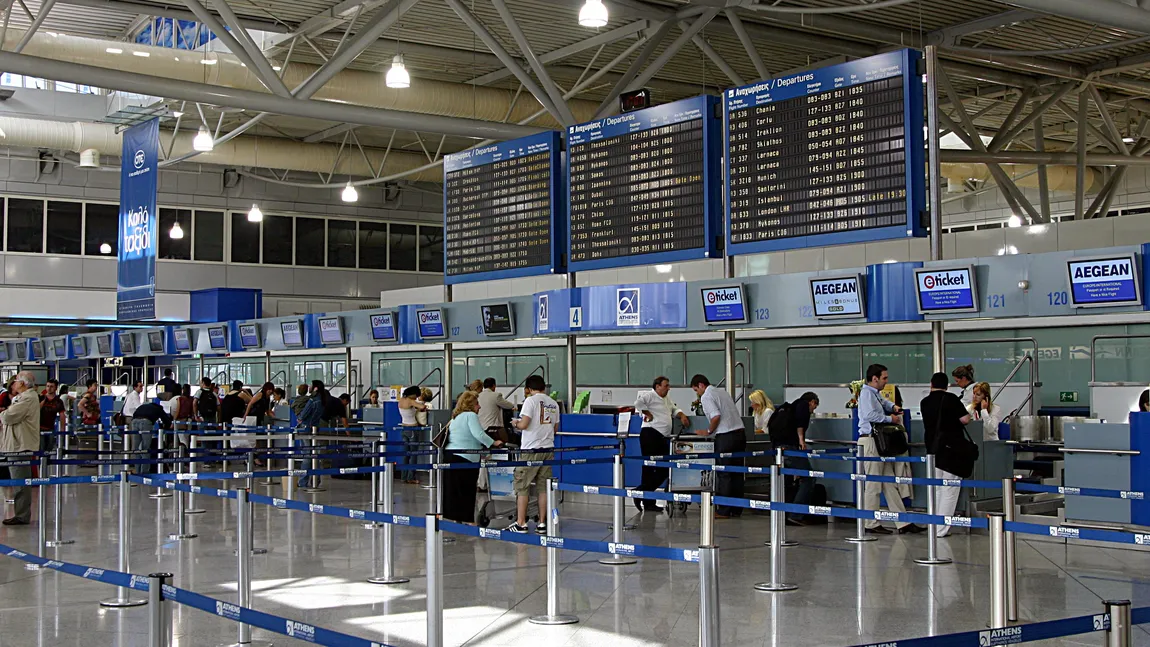 Atenţionare MAE pentru românii care pleacă miercuri în Grecia