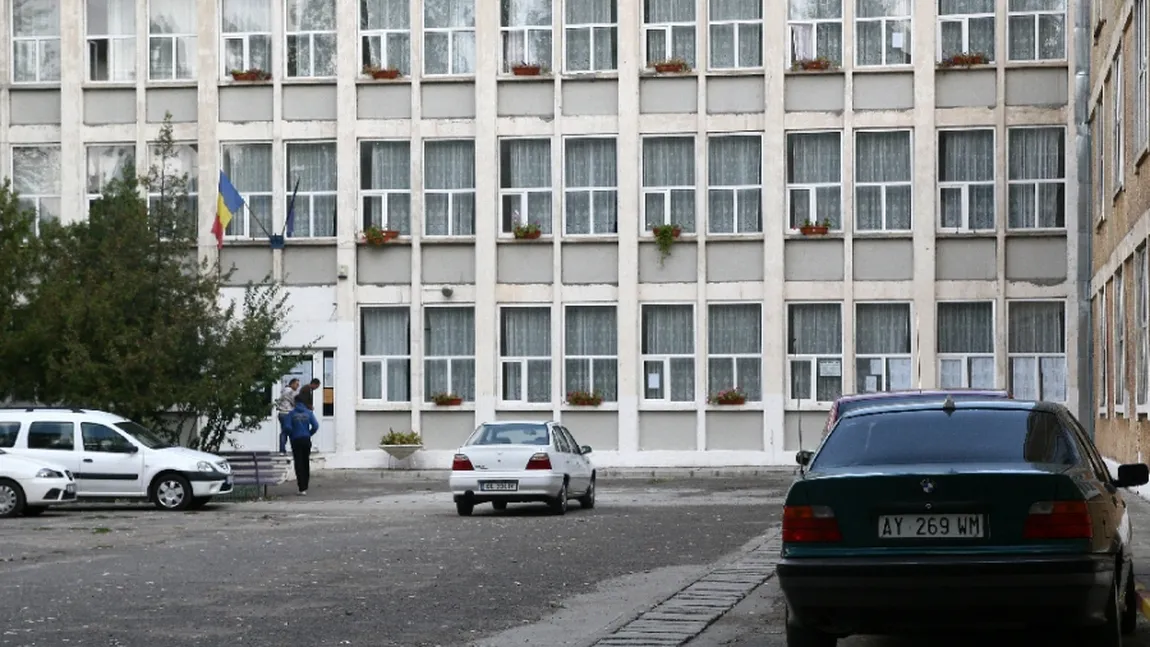 Revoltător. Colegiu cu peste 1000 de elevi,  pus sub sechestru