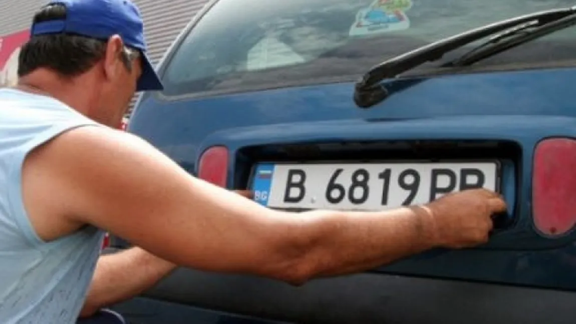 LOVITURĂ pentru şoferii care îşi înmatriculează maşinile în Bulgaria. Ce li se pregăteşte