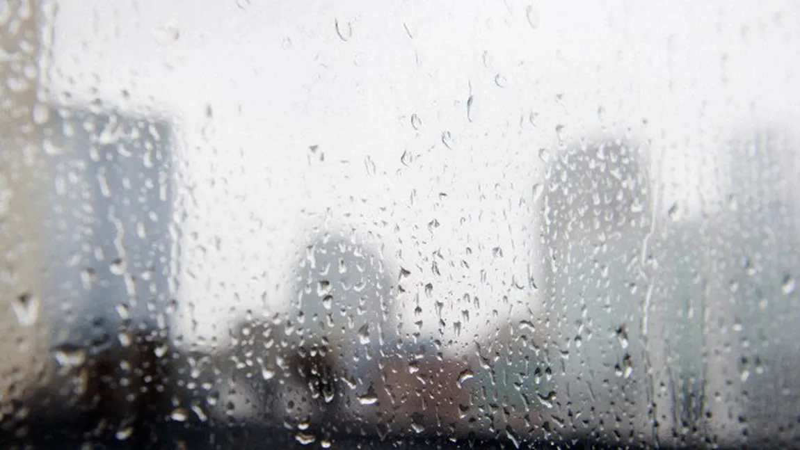 Veşti de la meteorologi: Scăpăm de caniculă, de luni va ploua în toată ţara