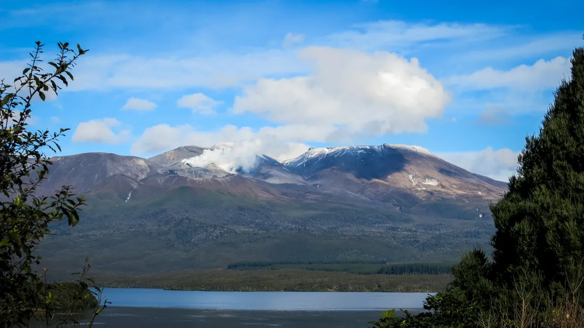 Noua Zeelandă stă pe o COMOARĂ: Depozite de aur şi argint sub vulcanii din Taupo