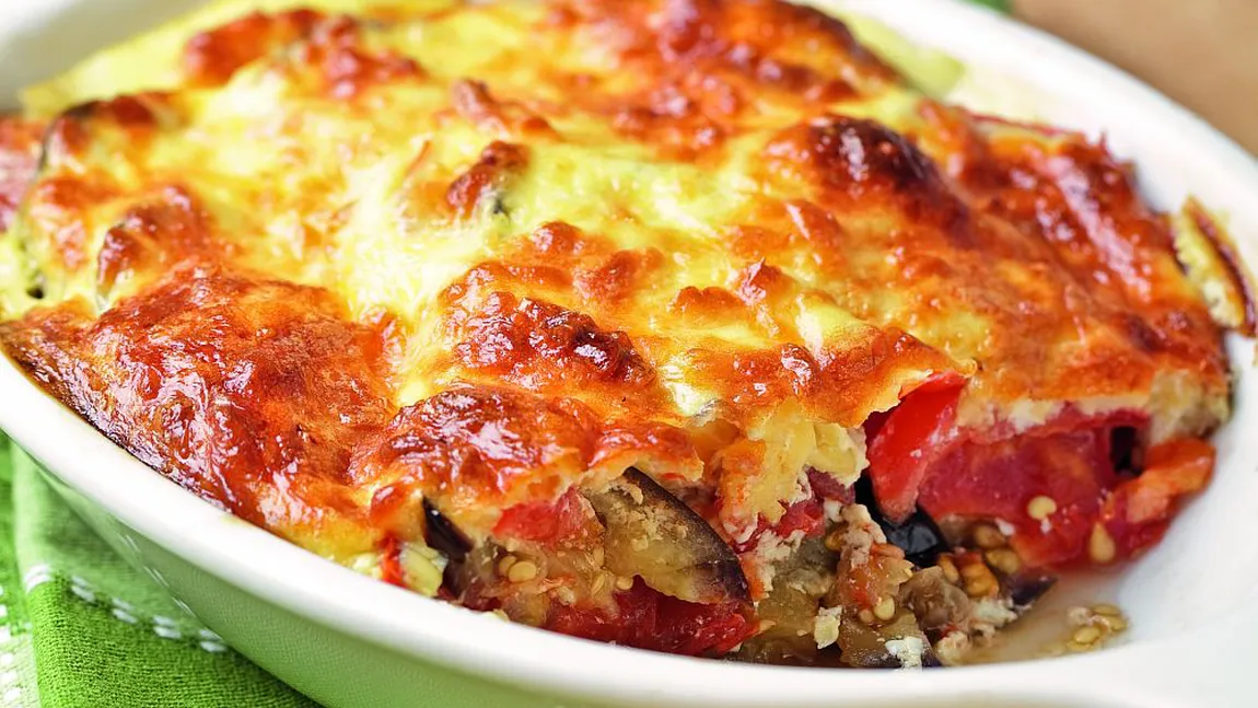 REŢETA ZILEI: Vinete gratinate la cuptor