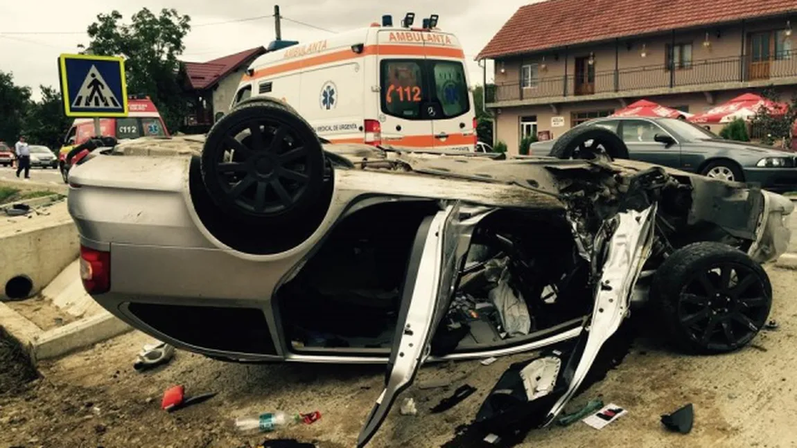 Accident GRAV în Cluj. Cinci persoane au ajuns la spital FOTO