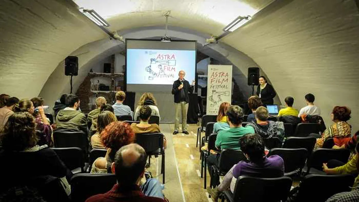 Astra Film Festival, platformă de iniţiere şi de lansare în film documentar