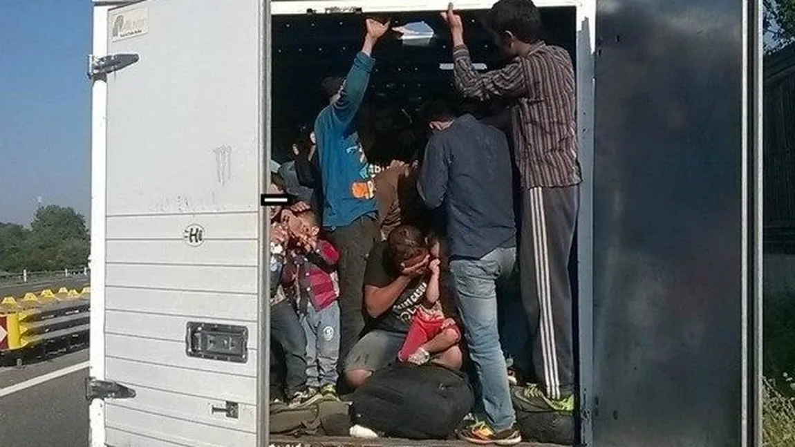 Un român care transporta imigranţi într-o camionetă, ARESTAT în Austria