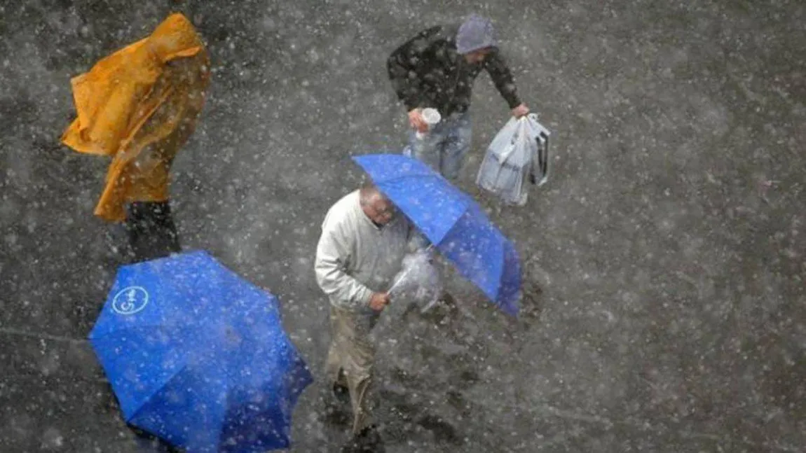 ATENŢIONARE METEO: O zi de luni ploioasă. Vezi zonele vizate