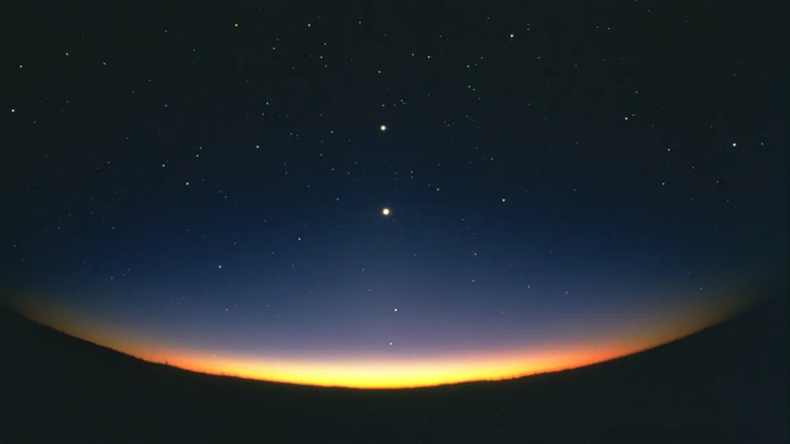 Fenomen astral rar, la sfârşit de octombrie. Trei planete importante se aliniază VIDEO