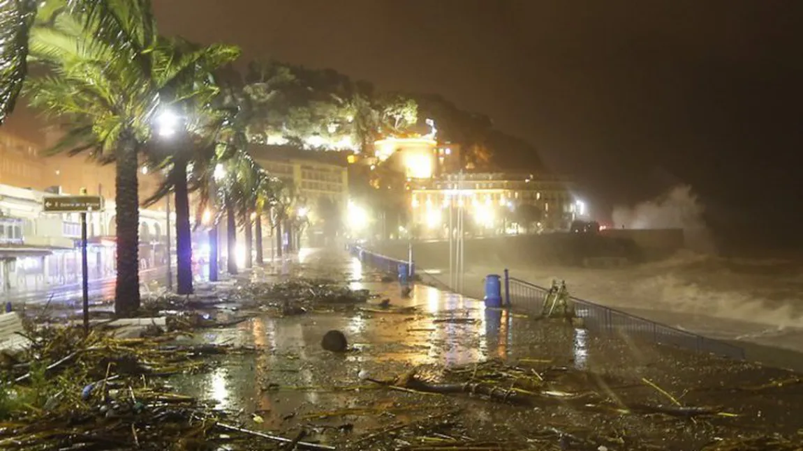 Inundaţii DEVASTATOARE pe Coasta de Azur. Cel puţin 17 persoane au murit VIDEO