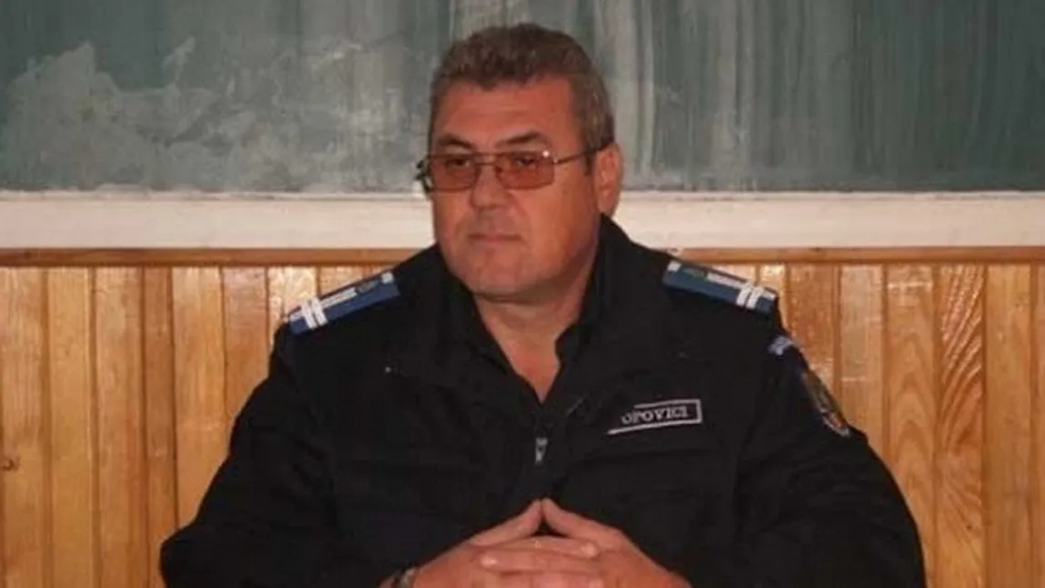 Colonelul care a fugărit o poliţistă cu organul sexual scos din pantaloni, trimis în judecată