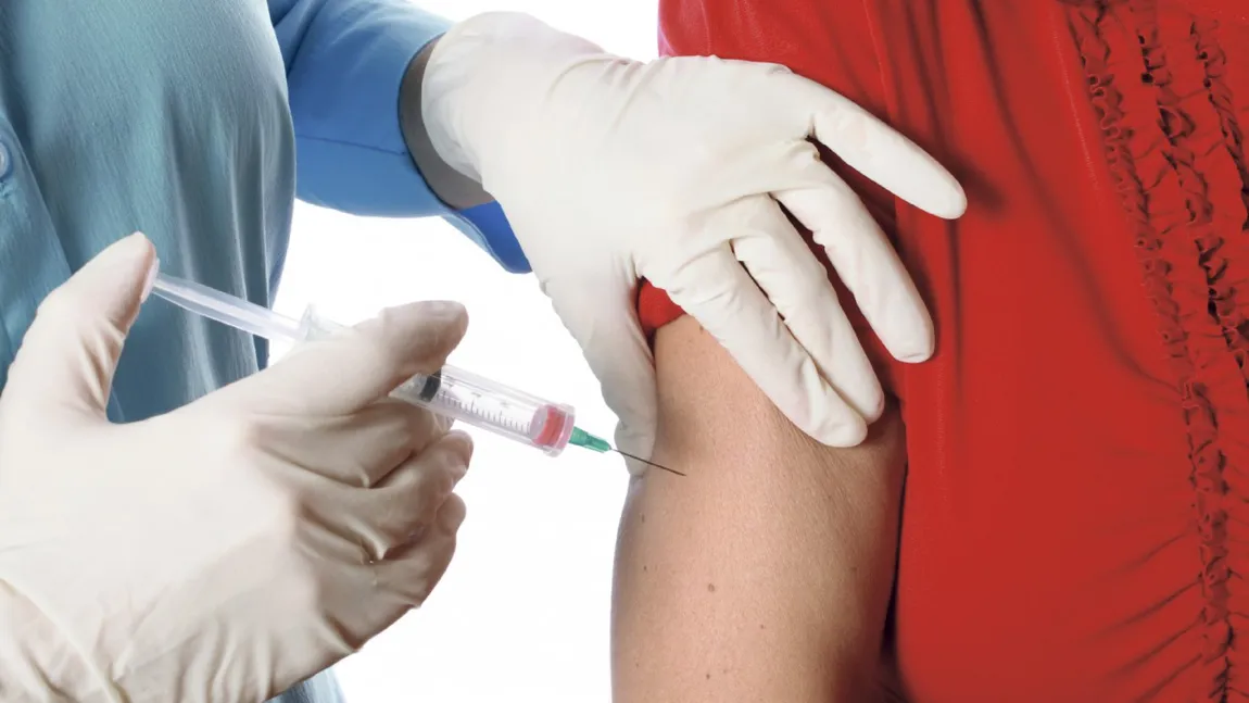 STUDIU: Românii nu au încredere în vaccinuri