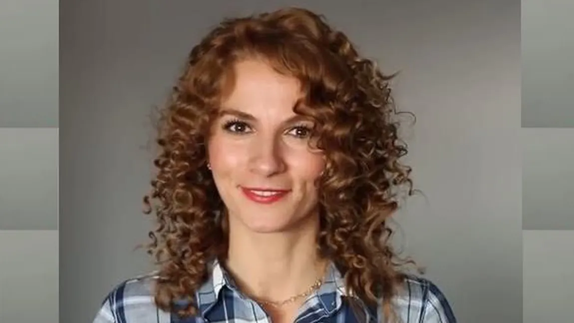 Învaţă să faci bucle perfecte cu bucăţi de staniol  VIDEO