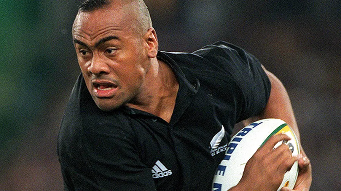 IPOTEZĂ-ŞOC. Jonah Lomu, răpus de un cheag de sânge format în timpul unui ZBOR LUNG