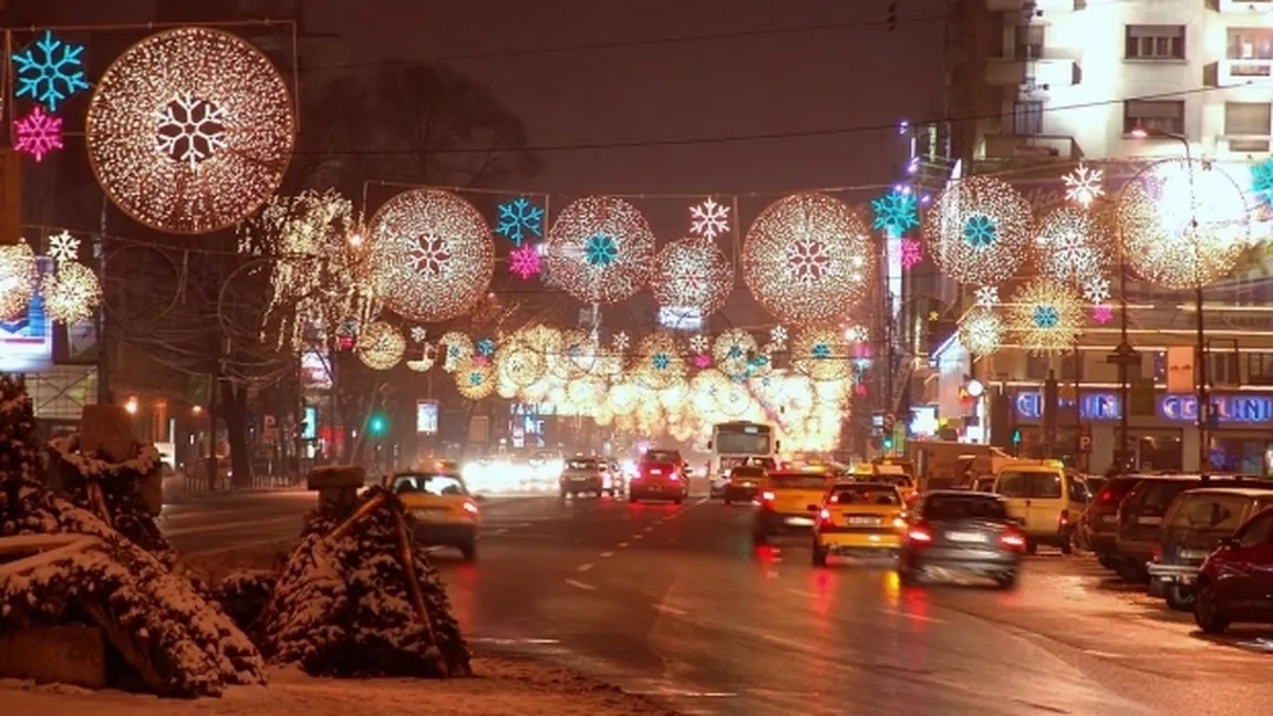 Când se aprind luminiţele în Bucureşti