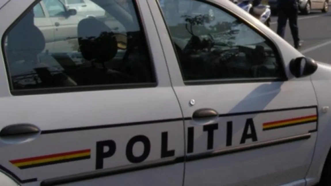 Şeful Poliţiei Rutiere Teleorman ar fi primit ca mită BANI, ŢUICĂ şi ALIMENTE perisabile