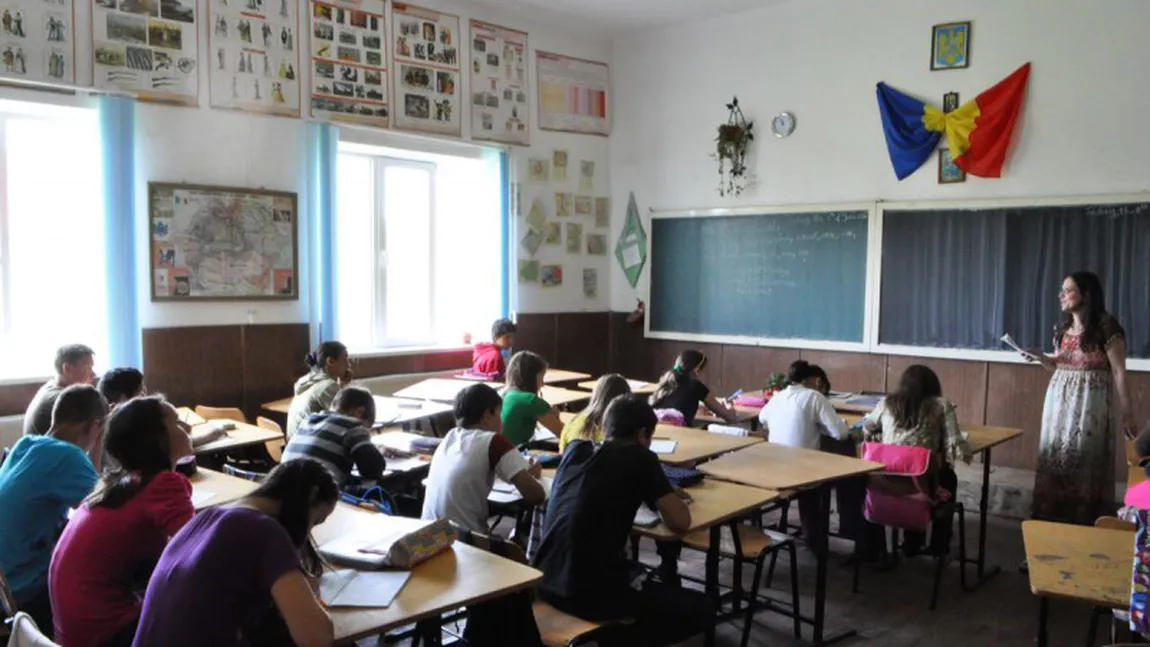 Ce s-a întâmplat cu populaţia şcolară din România în 2014 - 2015