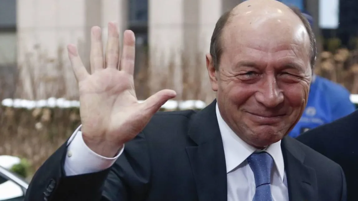 Traian Băsescu: 