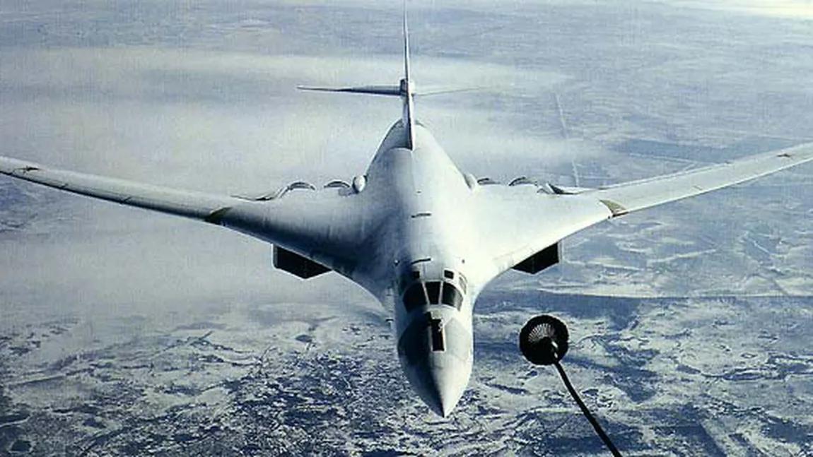 Două bombardiere ruseşti, interceptate de avioane de luptă britanice deasupra Atlanticului