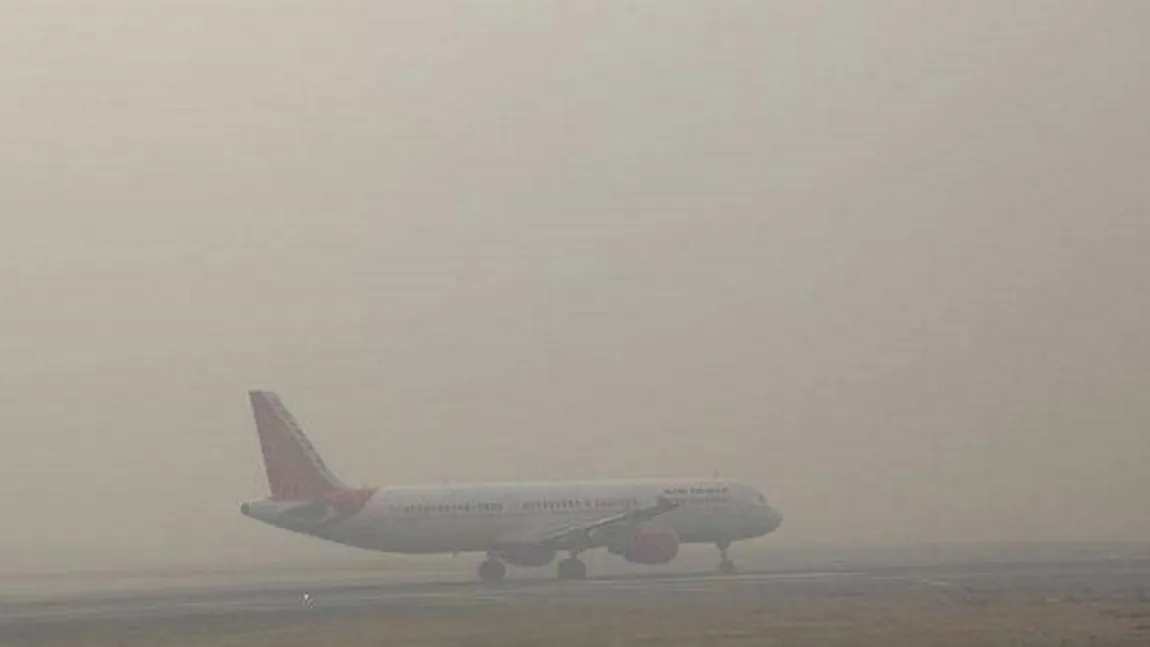 Zboruri anulate pe Aeroportul din Târgu Mureş. S-a defectat sistemul de ghidare pe timp de ceaţă