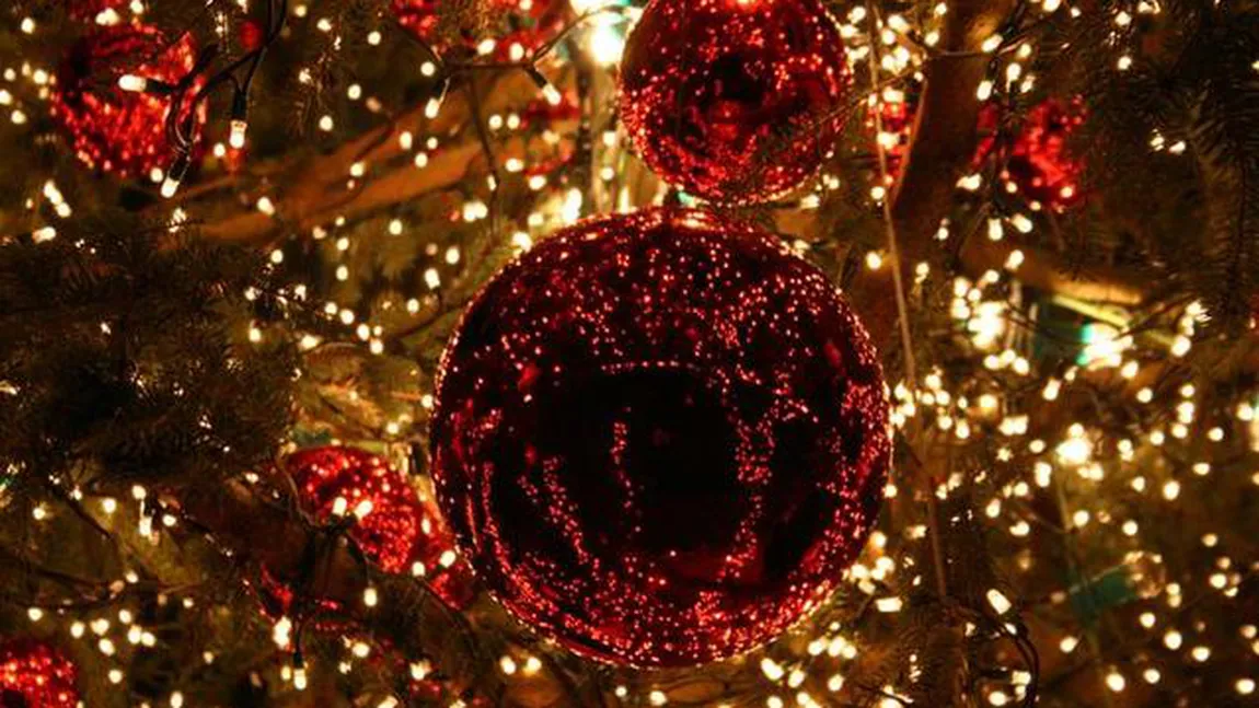 Efectele neplăcute ale decoraţiunilor de Crăciun. Cum afectează luminiţele conexiunea la internet