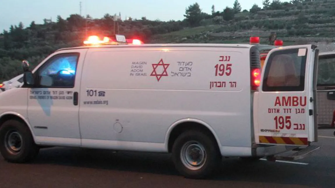 Un nou atac cu armă albă la Ierusalim. Trei persoane au fost înjunghiate