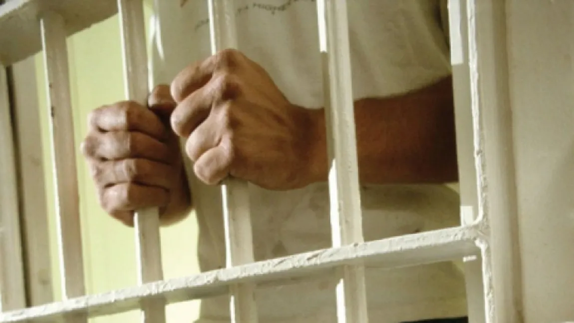 Un deţinut s-a spânzurat în centrala termică a Penitenciarului Codlea