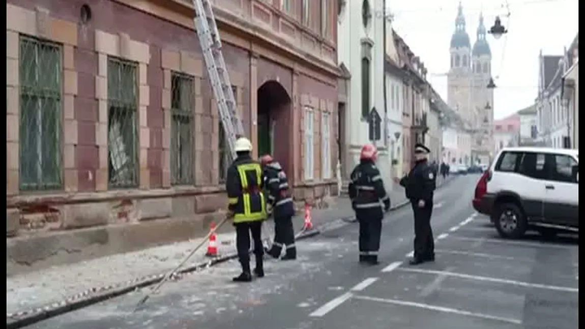 INCIDENT în Sibiu. O tânără a ajuns la spital după ce a fost rănită de tencuiala căzută de pe o casă VIDEO