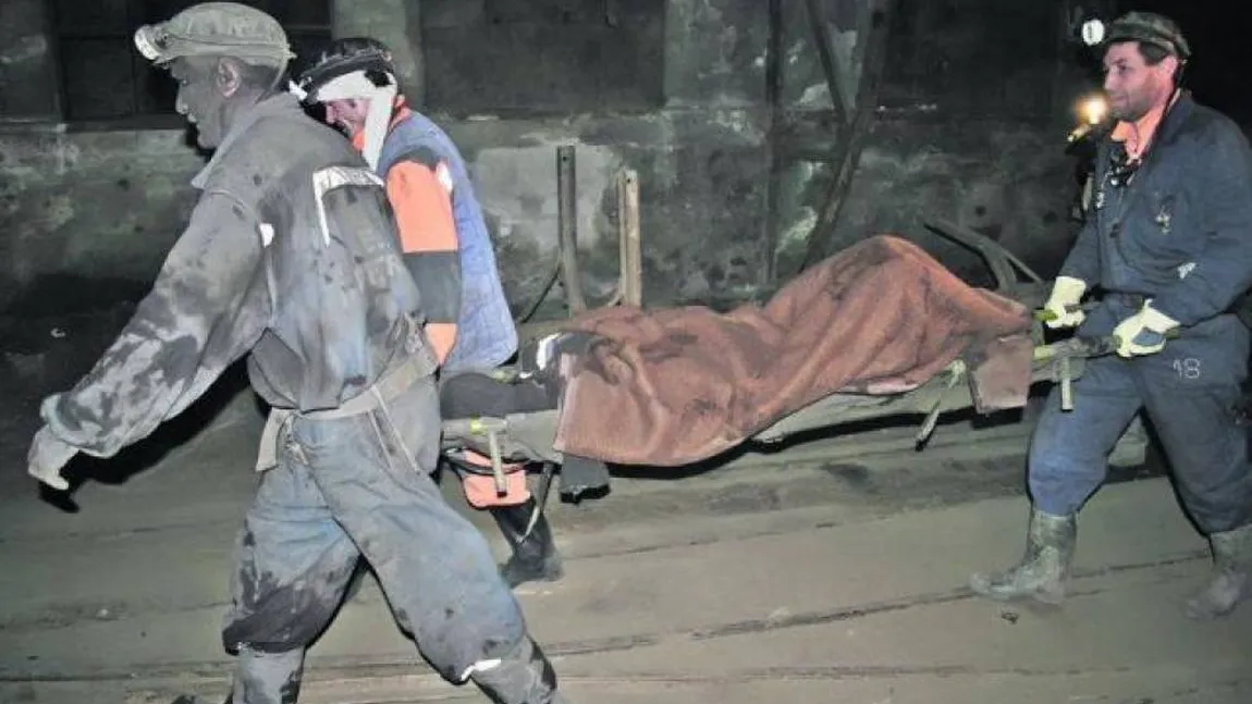 TRAGEDIE la mina Băiţa. Un miner a murit după ce s-a detonat