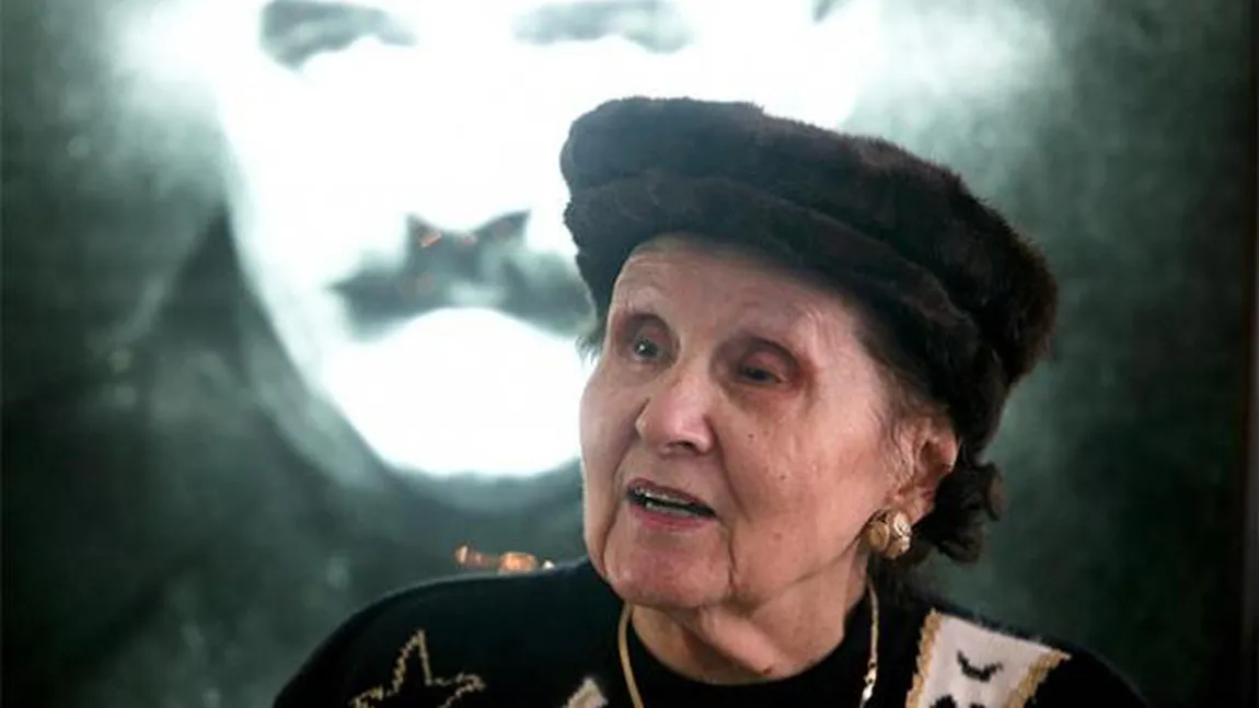 Români celebri care ne-au părăsit în 2015. Printre ei Mitzura Arghezi, Vadim Tudor şi George Motoi