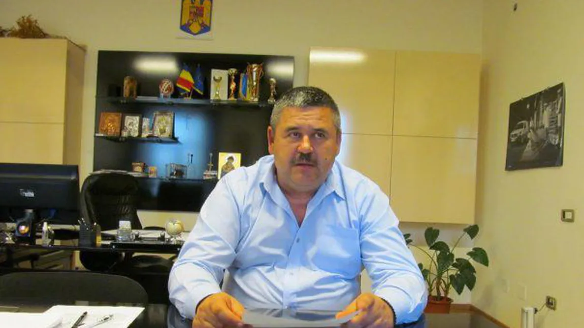 Edilul din Dărmăneşti, Constantin Spiridon, rămâne în arest preventiv