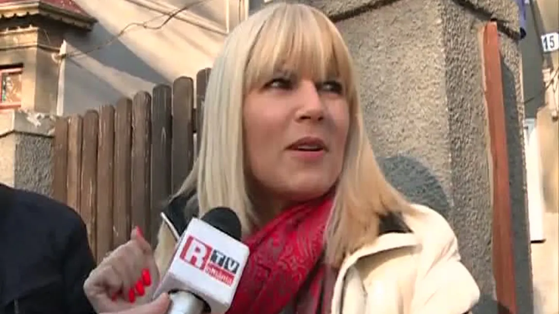 Elena Udrea, apariţie surprinzătoare la Poliţie: Am mai stat de vorbă. Ne-am urat 