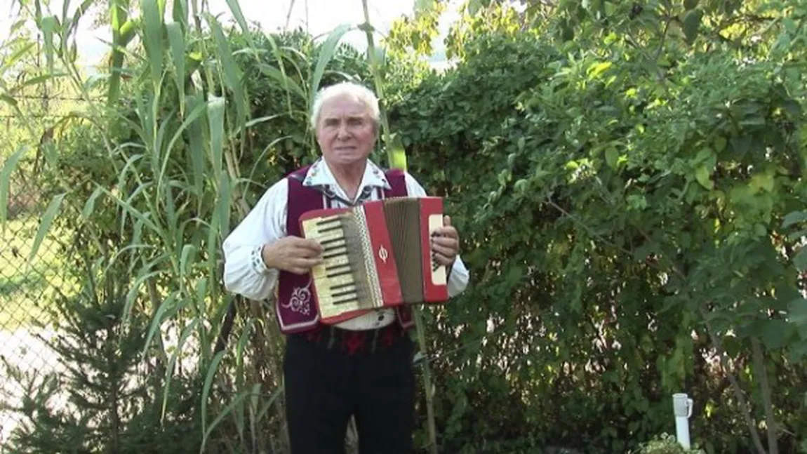 A murit Laza Cnejevici, unul dintre cei mai îndrăgiţi solişti de muzică populară din Banat