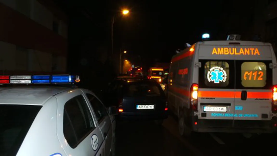 Tragedie la Arad. Doi copii au murit carbonizaţi într-un incendiu