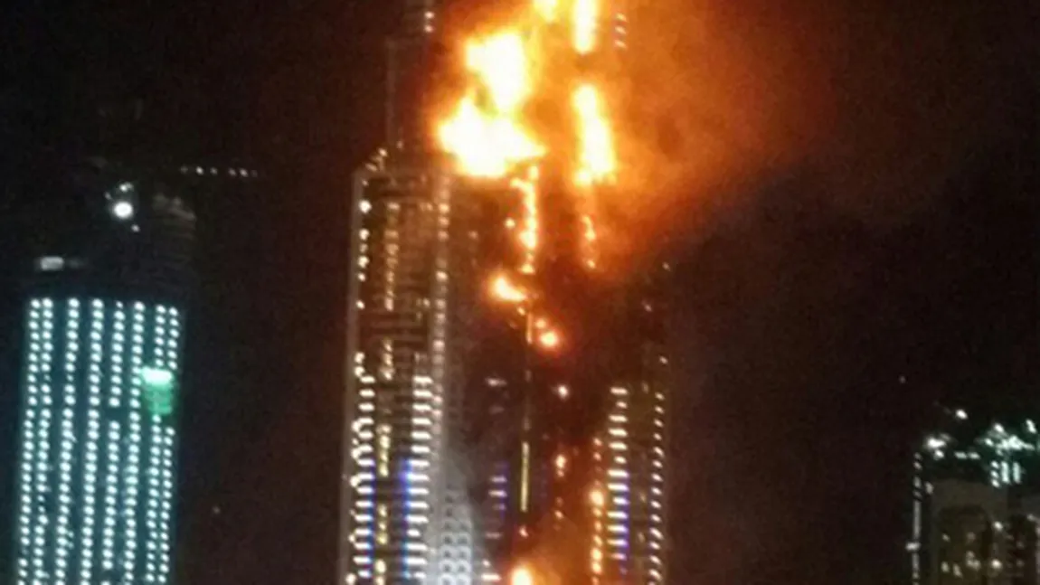 Imagini ULUITOARE din interiorul hotelului care a luat foc în Dubai FOTO