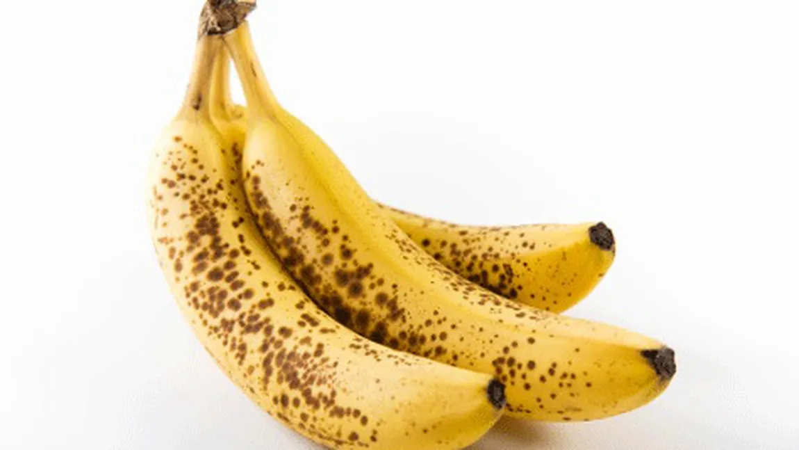 De ce este bine să mănânci banane cu coaja maronie