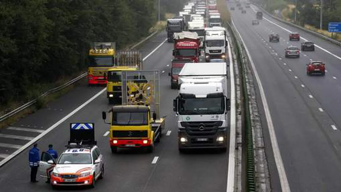 Autorităţile belgiene au dezmembrat cea mai mare ORGANIZAŢIE INTERNAŢIONALĂ de TRAFIC cu IMIGRANŢI