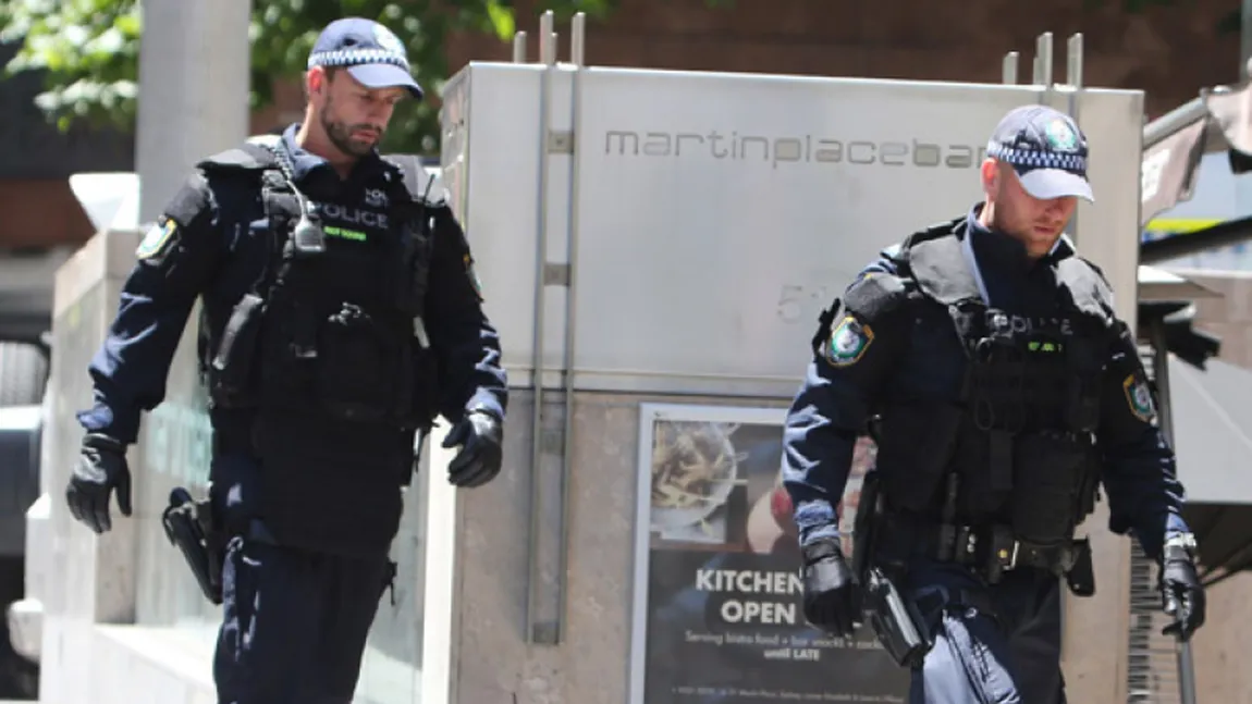 Sute de elevi au fost evacuaţi după ce mai multe şcoli şi licee din Australia au primit ameninţări cu bombă
