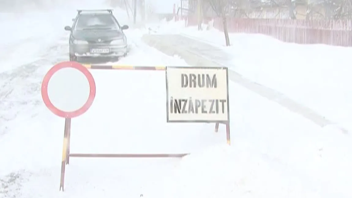 Restricţii de circulaţie pe mai multe drumuri judeţene din ţară. Vezi pe unde nu se circulă din cauza vremii