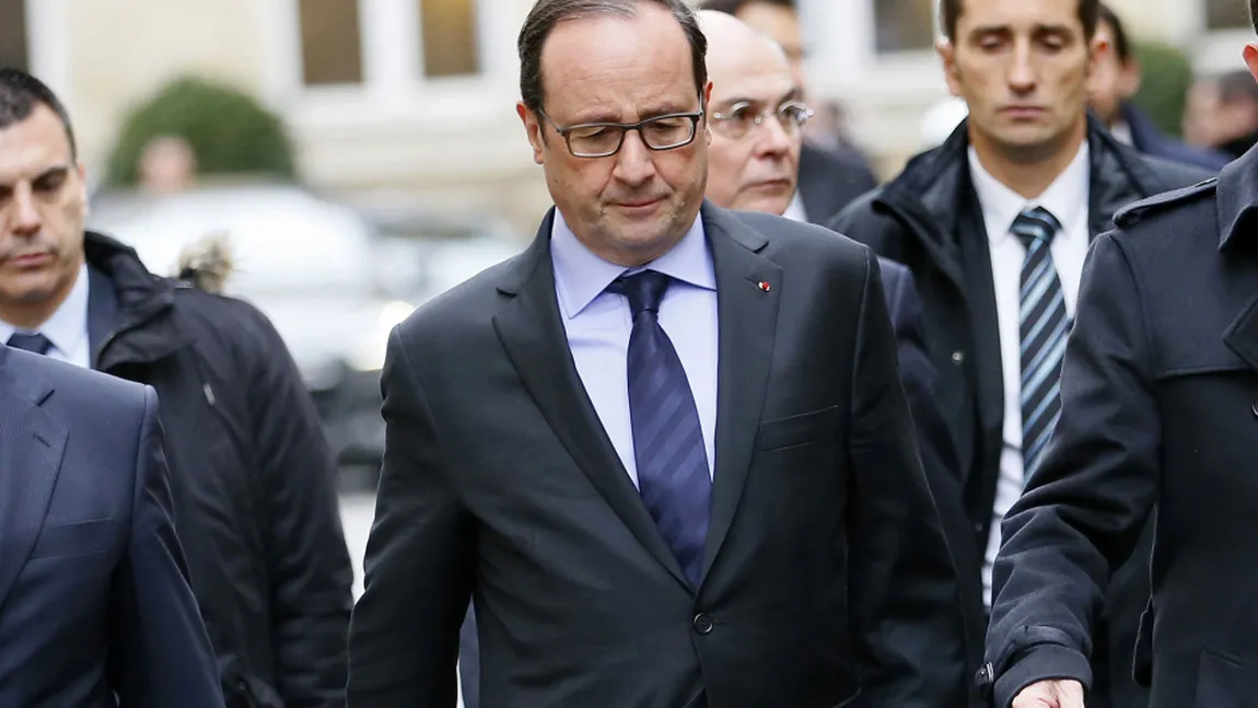 ATENTAT CHARLIE HEBDO. Vizită-surpriză a preşedintelui Franței la Marea Moschee din Paris