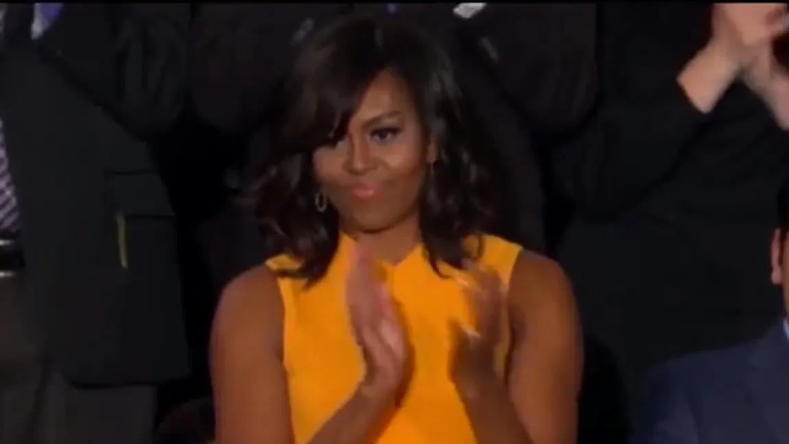 Rochia purtată marţi de Michelle Obama în timpul discursului soţului ei, epuizată imediat din magazine FOTO