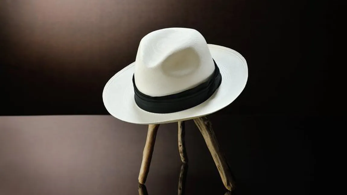 Cel mai amuzant test de cultură generală. Ce culoare are cutia neagră sau unde sunt produse pălăriile Panama?