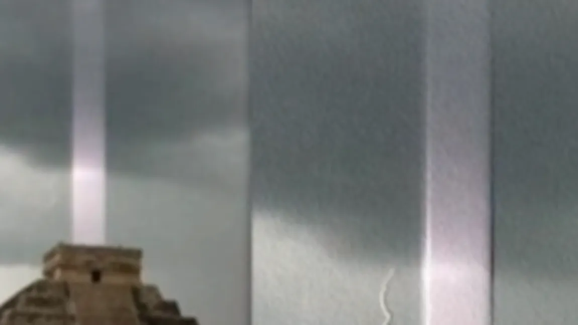 Piramidele din întreaga lume s-au trezit. Transmit fluxuri de energie către un loc misterios VIDEO