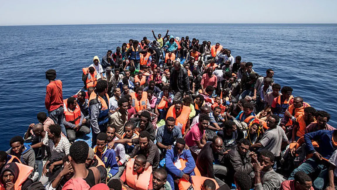 TRAGEDII în Marea Egee. Cel puţin 15 refugiaţi, între care șase copii, au murit în două naufragii