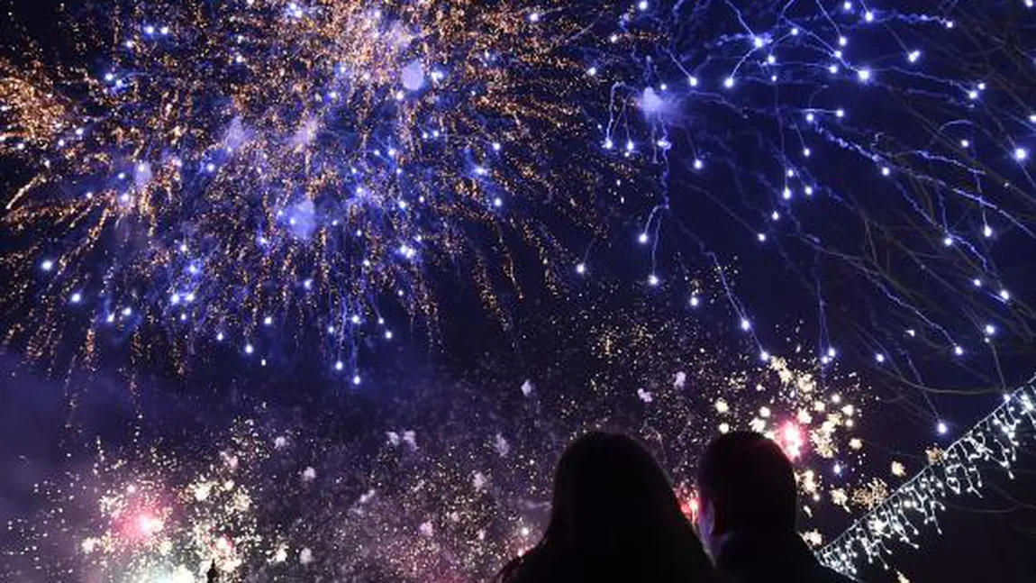 REVELION 2016. Mii de oameni, la petrecerea dintre ani organizată în Parcul Titan din Capitală VIDEO
