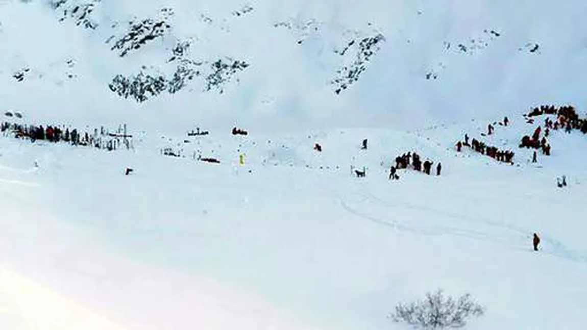 Cinci militari au murit într-o avalanşă, în Alpi. Alţi şase soldaţi au fost răniţi