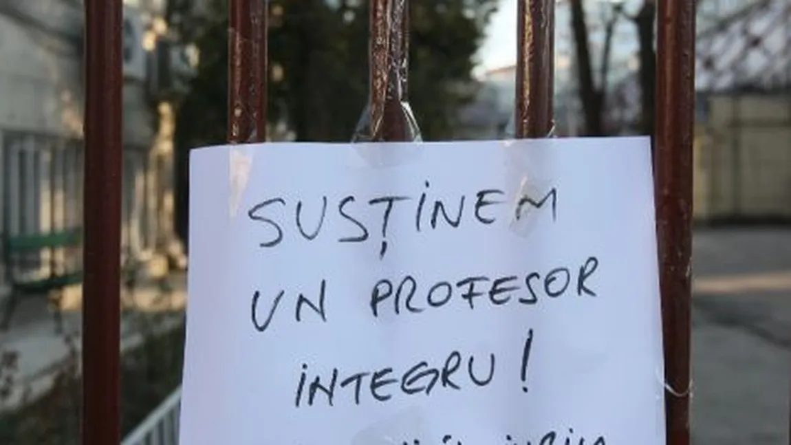 PROTEST la Colegiul 