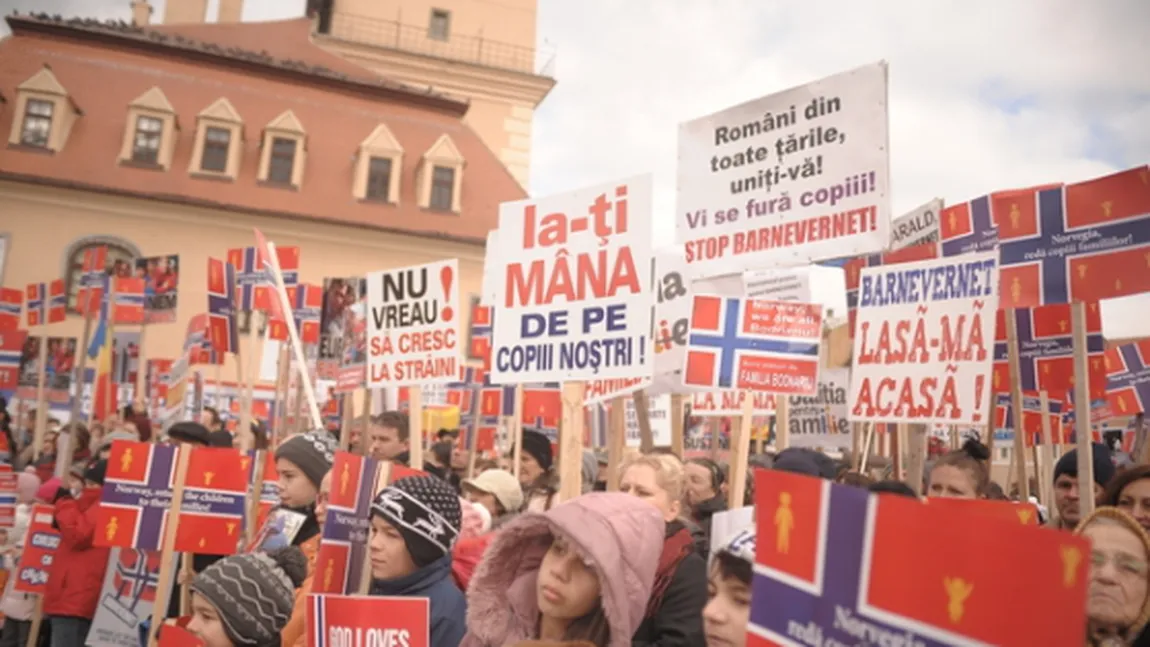 Miting de amploare în Ploieşti şi Bacău pentru susţinerea familiei Bodnariu