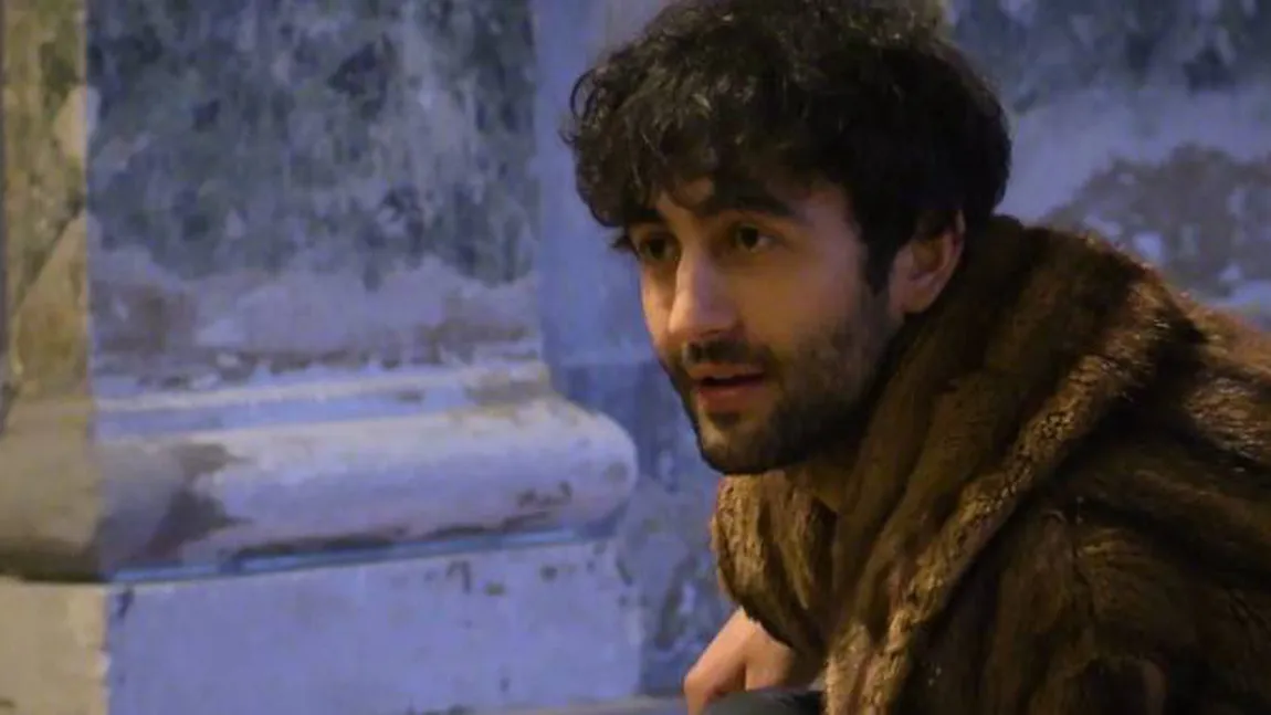 Actorul italian Raphael Schumacher, care s-a strangulat pe scenă, a murit