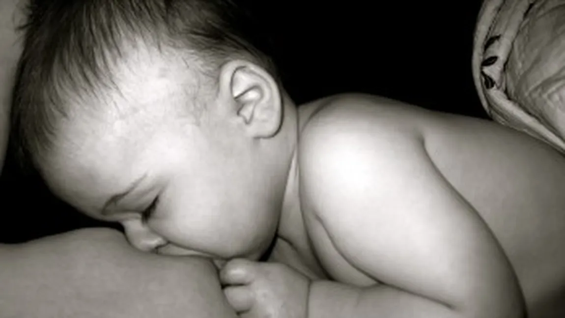 Ce trebuie să ştii despre alăptarea unui bebeluş bolnav
