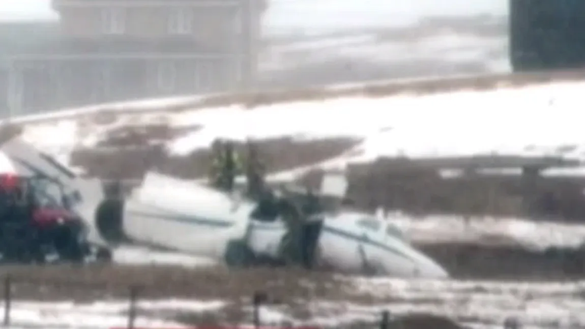 Un avion s-a prăbuşit în Canada: Şapte MORŢI, printre care şi un fost ministru VIDEO