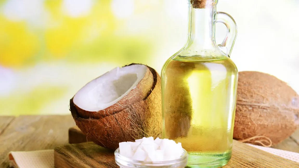 Beneficii NEBĂNUITE ale uleiul de cocos: la ce îl putem folosi